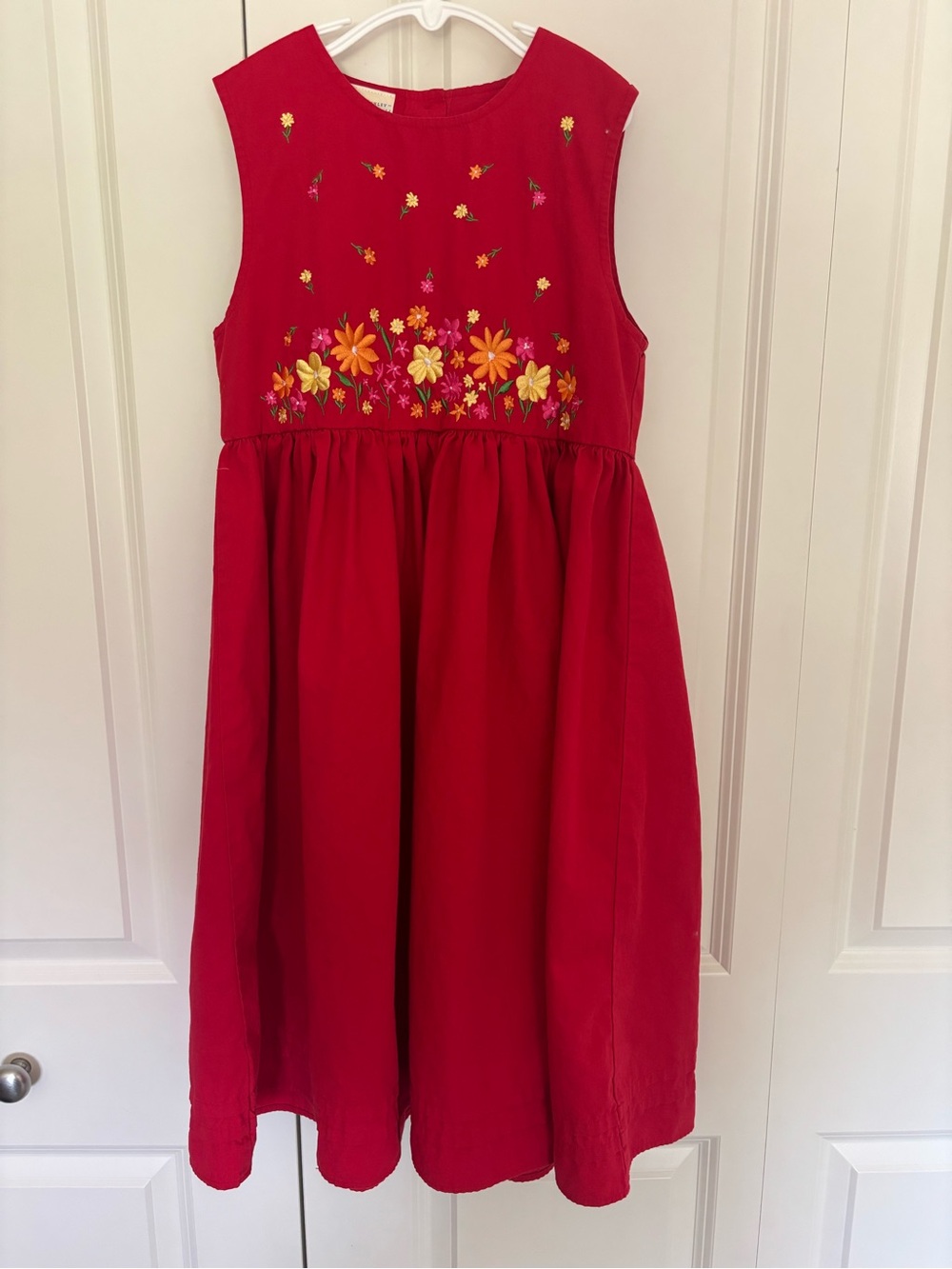 Girls Vintage Laura Ashley Mother & Child Red Embroidered Flower Dress sz 9.